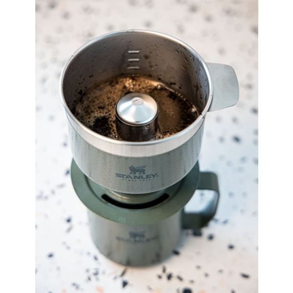 Permanentní filtr na překapávanou kávu STANLEY kladívková zelená
